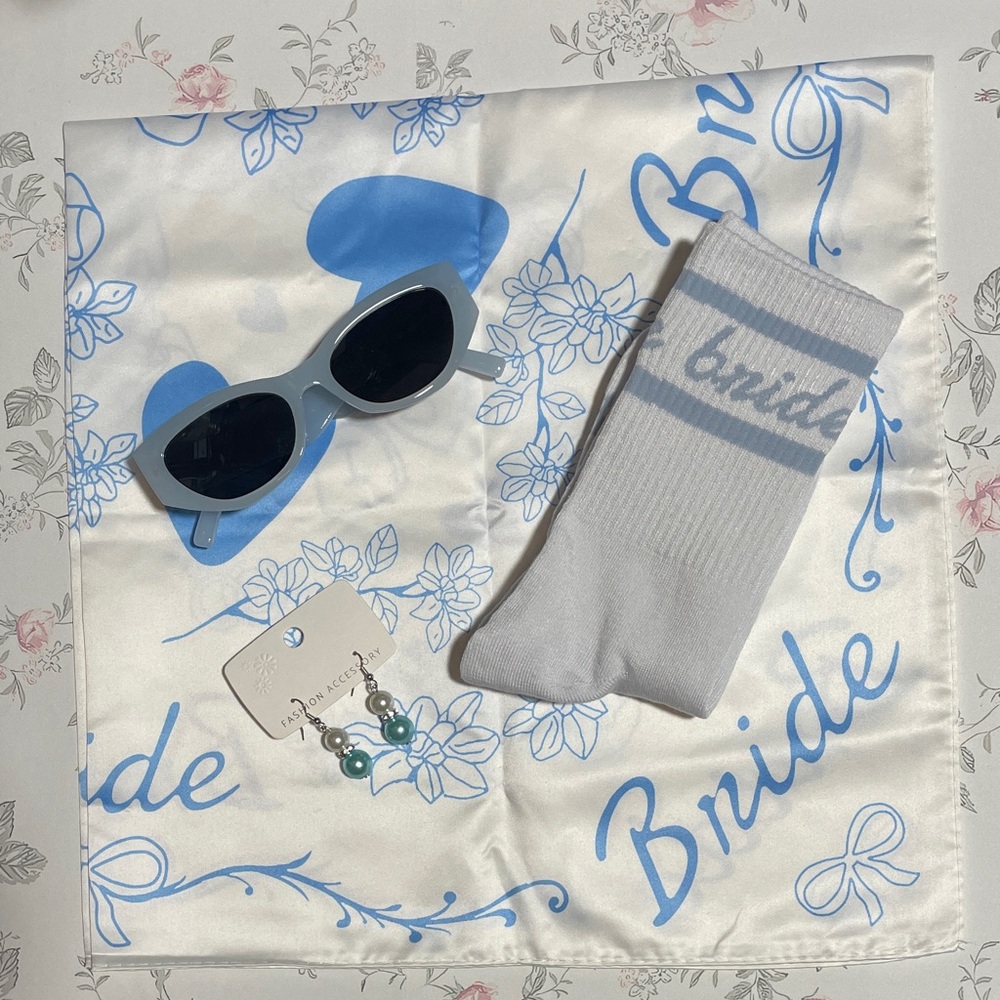 Blue and White Bride Accessories Set